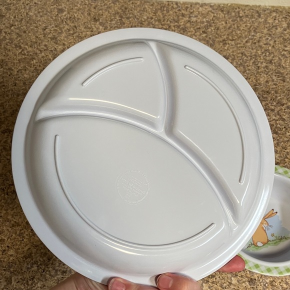 Children's Dinnerware Set with Rabbit Design - Picture 8 of 10